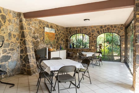 Beautiful cabin in the nature of Tepoztlán